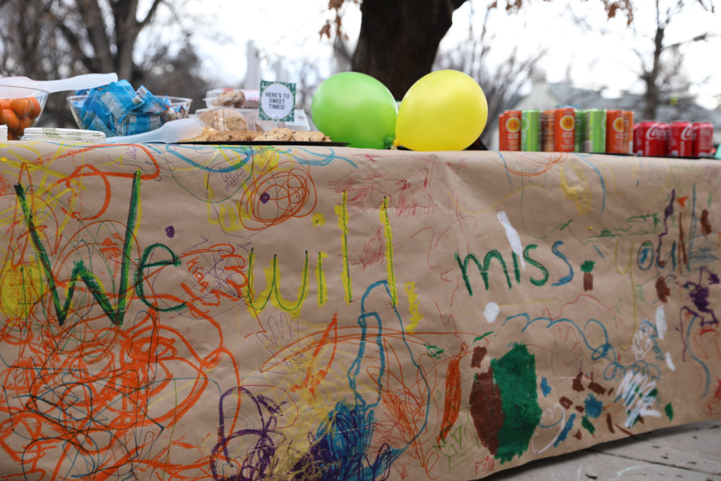 Sign from children saying "we will miss you"