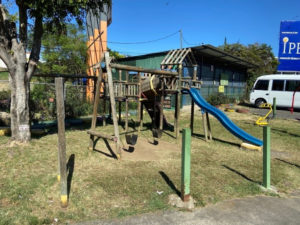 playground equipment - Costa Rica